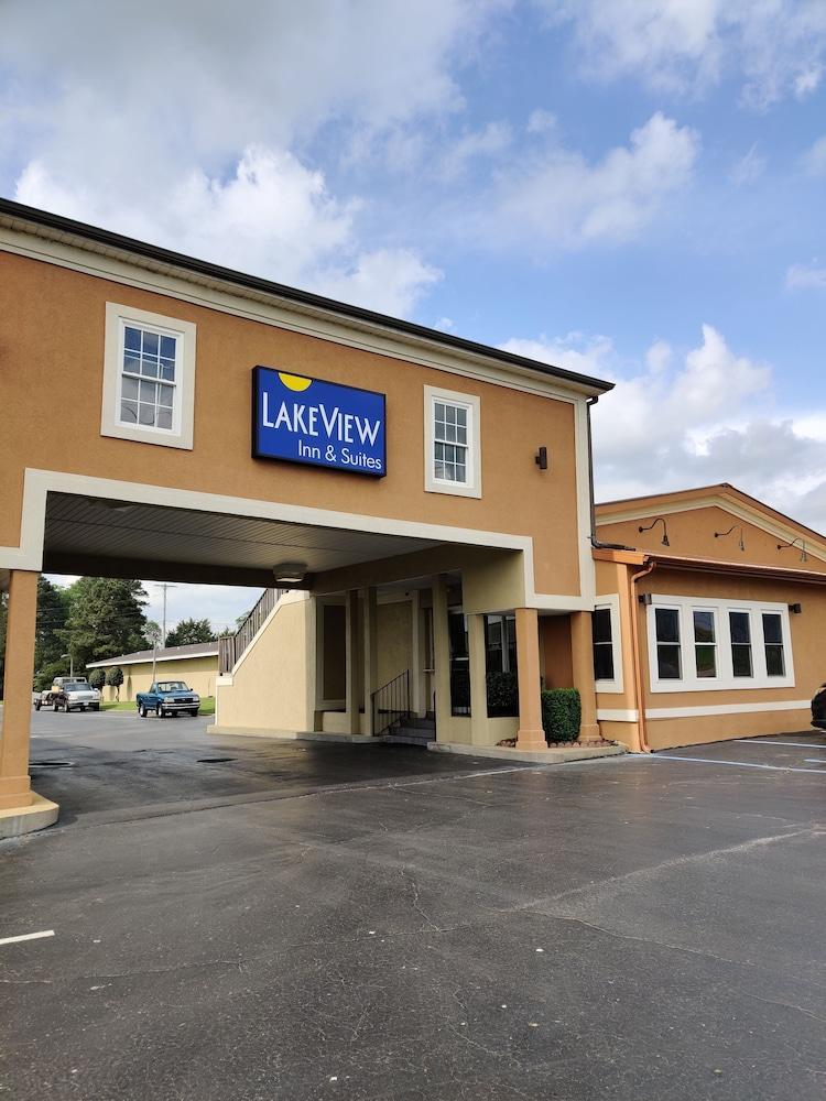 Lake View Inn & Suites Killen Exterior photo